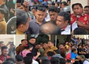 Walikota Ambon Bodewin Wattimena Hadir Ditengah-tengah Demo Mahasiswa Di Kota Ambon