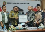 Ambon Dapat Tambahan Armada Kebencanaan, Wali Kota Terima Bantuan Truk Tangki Air